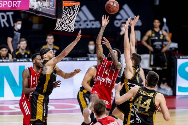 以符合俱乐 以符合俱乐